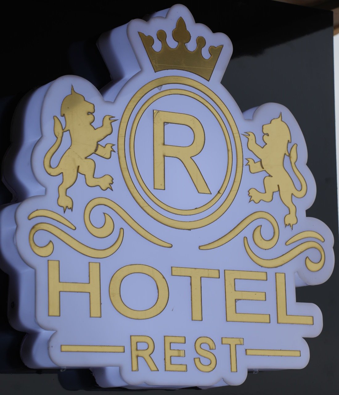 24-hour Manager on Duty